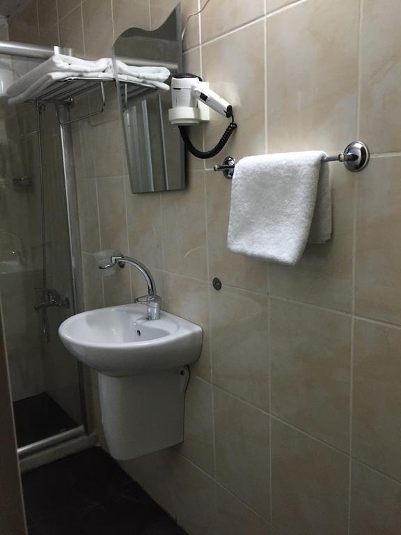 Akdeniz Hotel Istambul Extérieur photo