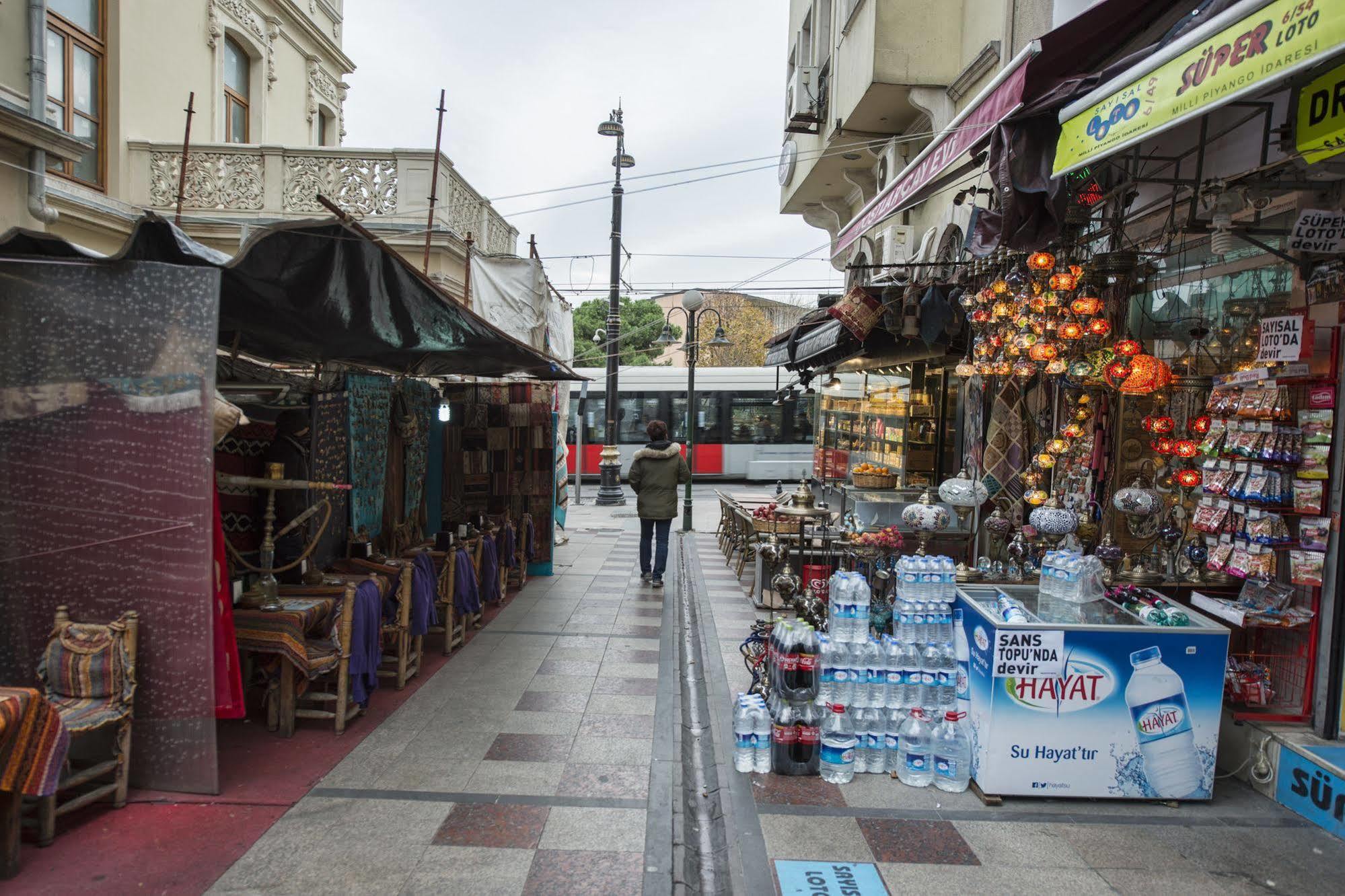 Akdeniz Hotel Istambul Extérieur photo