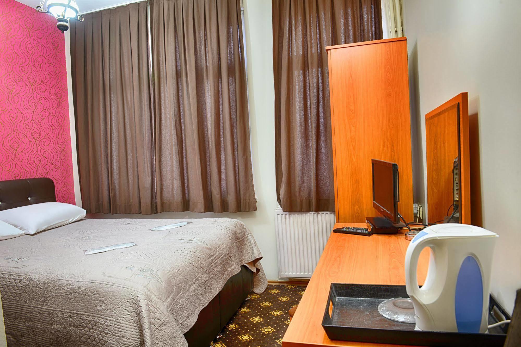 Akdeniz Hotel Istambul Extérieur photo