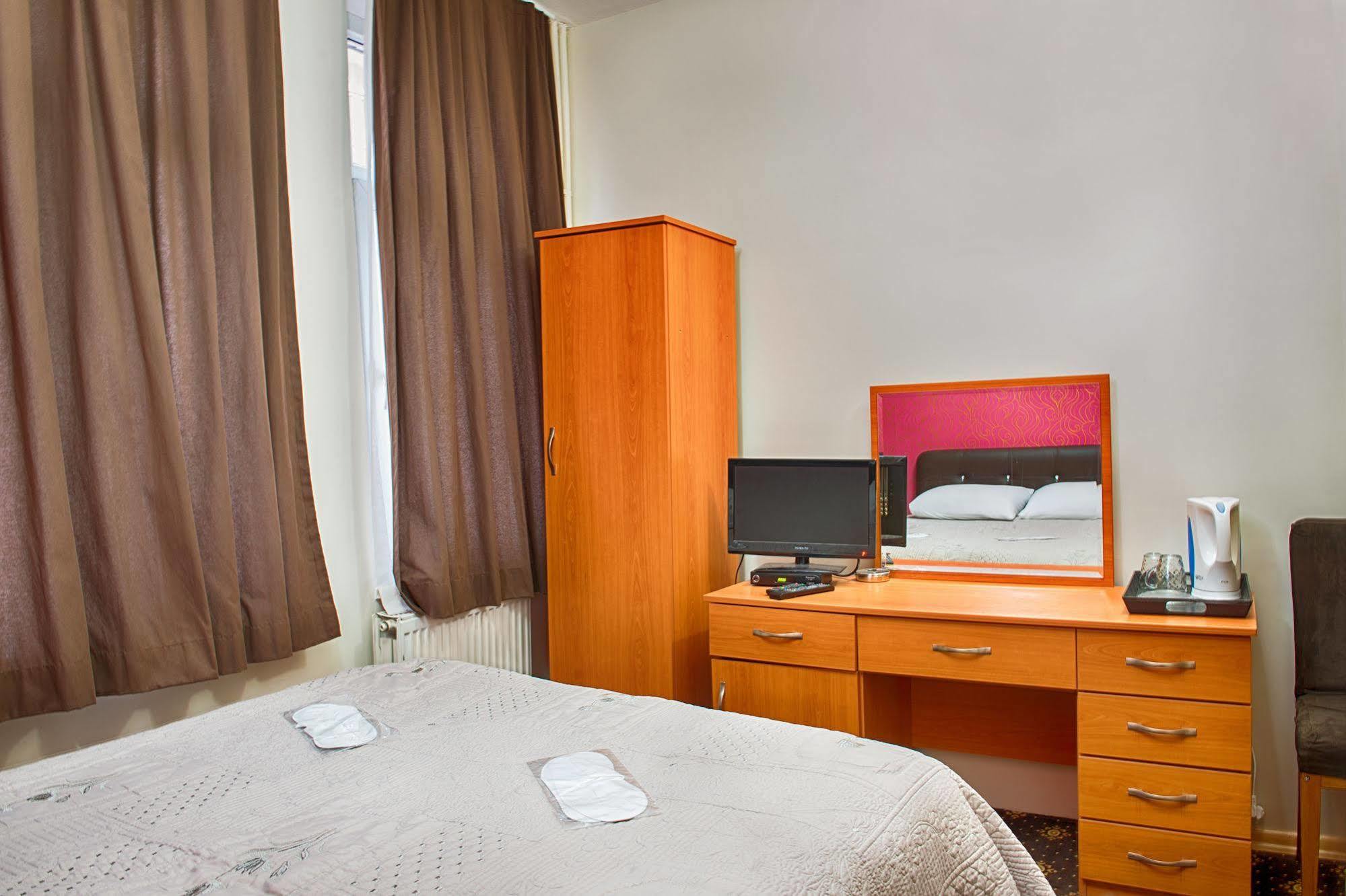 Akdeniz Hotel Istambul Extérieur photo